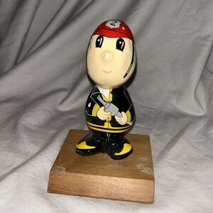 VTG ARTIST SIGNED PAINTED ROCK HEADS FIREMAN‎ FIGURINE MARIA FERNANDA 1994 A4